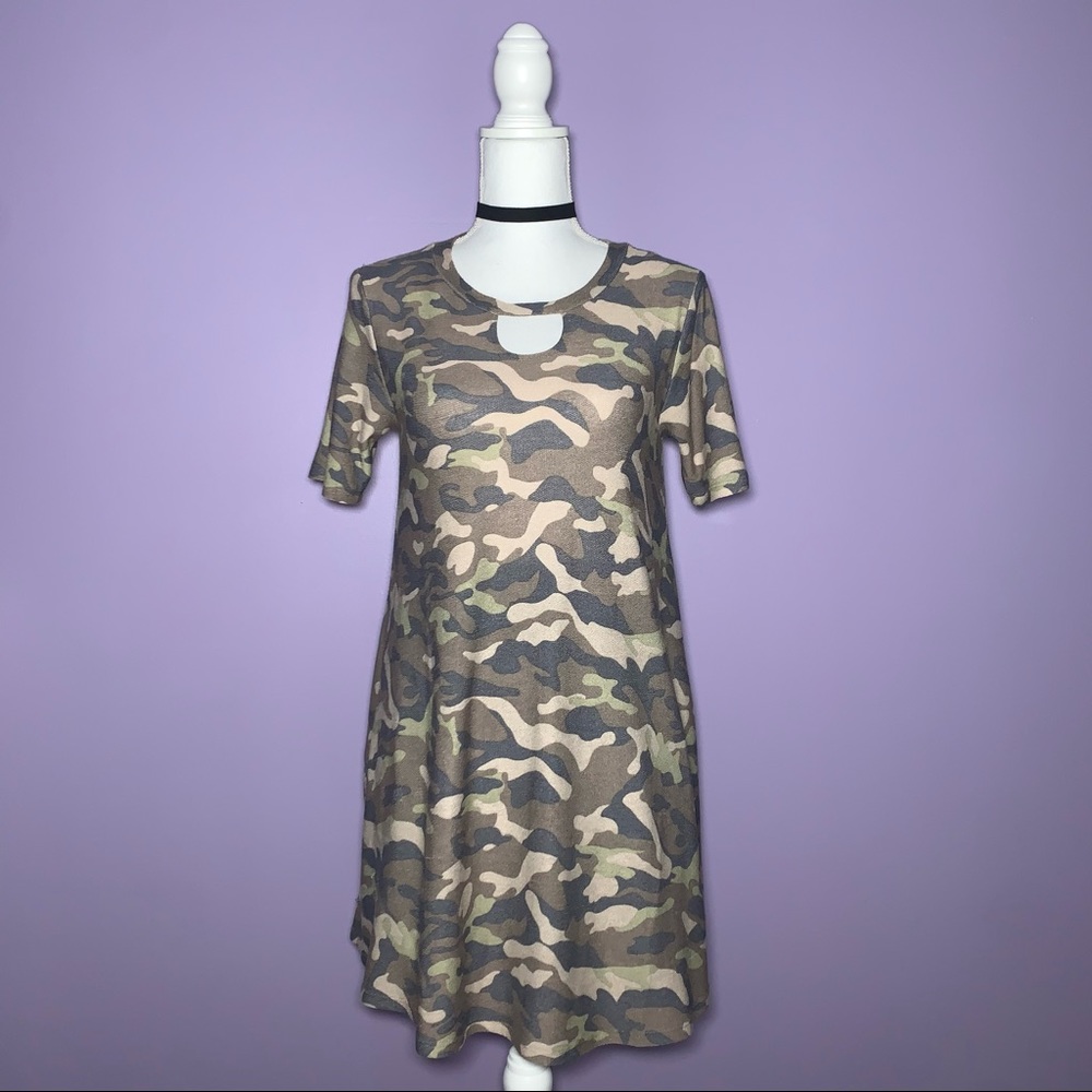 FINAL PRICE!! Boutique Green and Tan Camo Keyhole Dress